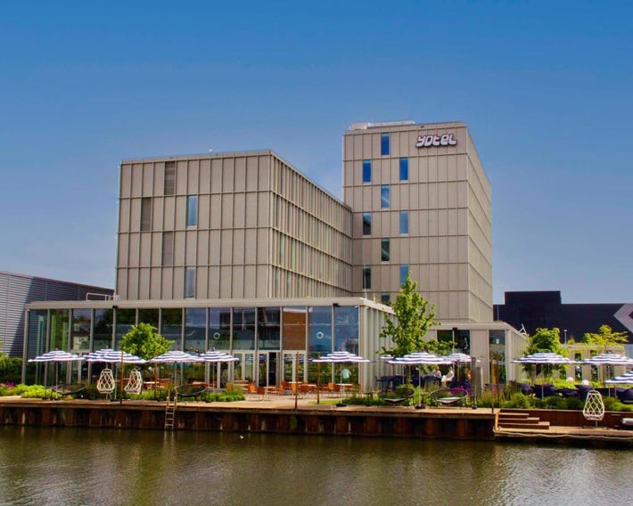 YOTEL Amsterdam