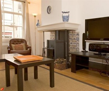 Authentic Jordaan Apartment 