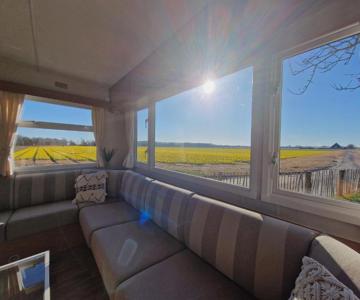 Chalet 'Como La Flor' Julianadorp Flowerfields Overview! 'Airconditioning'