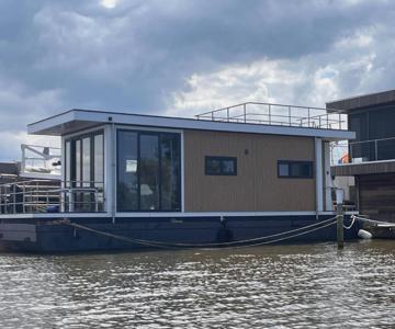 Houseboat Tjonger Ns003