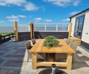 Camping Zeezicht Verhuur Chalet aan Zee