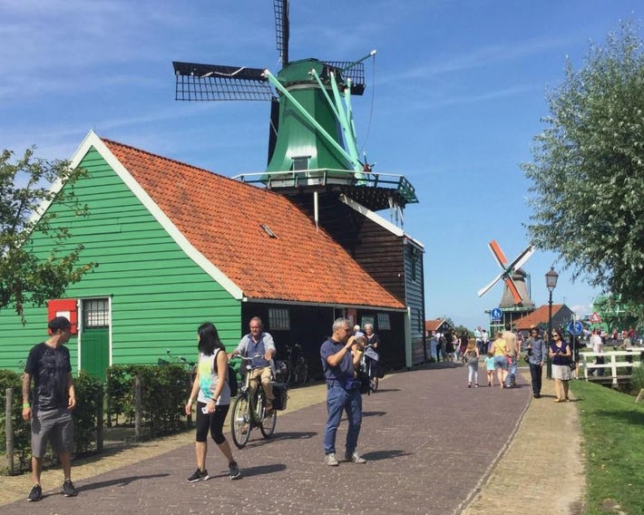 Stay overnight at Windmill Village Zaanse Schans - Amsterdam