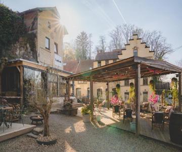 Saga Bed and Breakfast