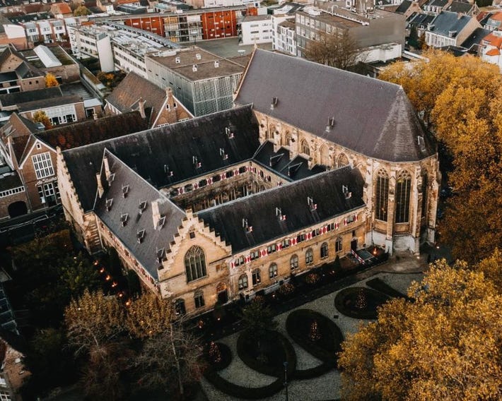 Kruisherenhotel Maastricht - Oostwegel Collection, member of Design Hotels