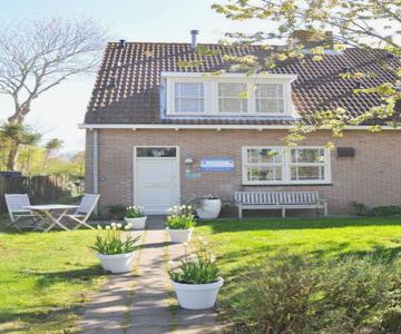 Vrijvakantiehuis Roosjesweg 1a