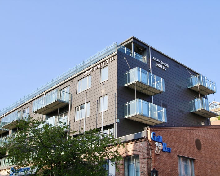 SuperStay Hotel