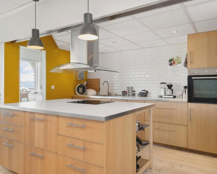 Brekstad Gjestehus AS