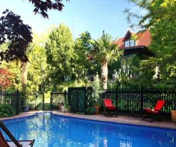 Retiro Park Lodge