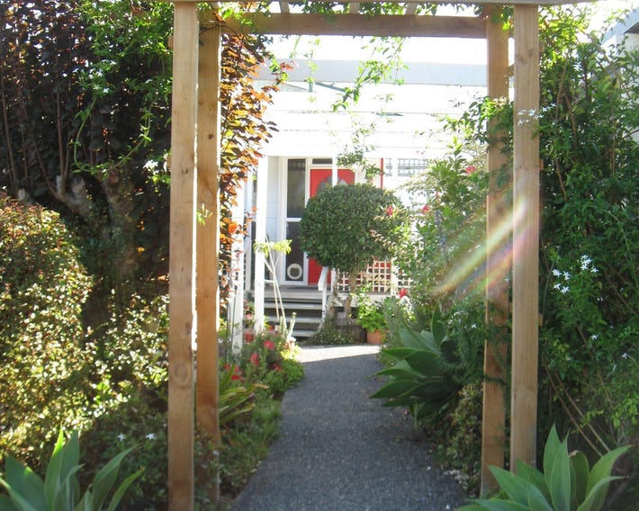 Aimeo Cottage