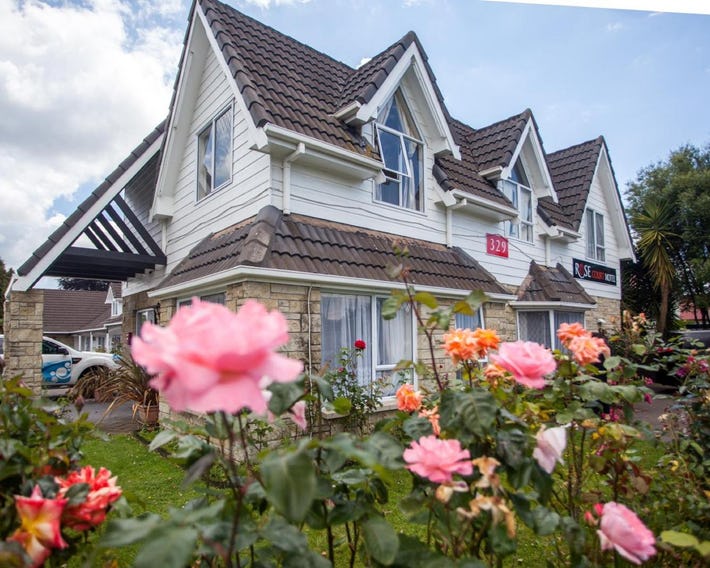 Rose Court Motel