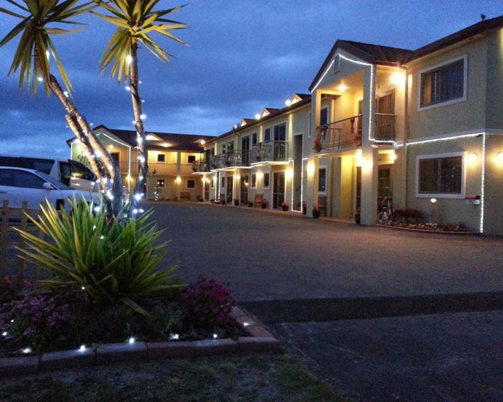 New Castle Motor Lodge