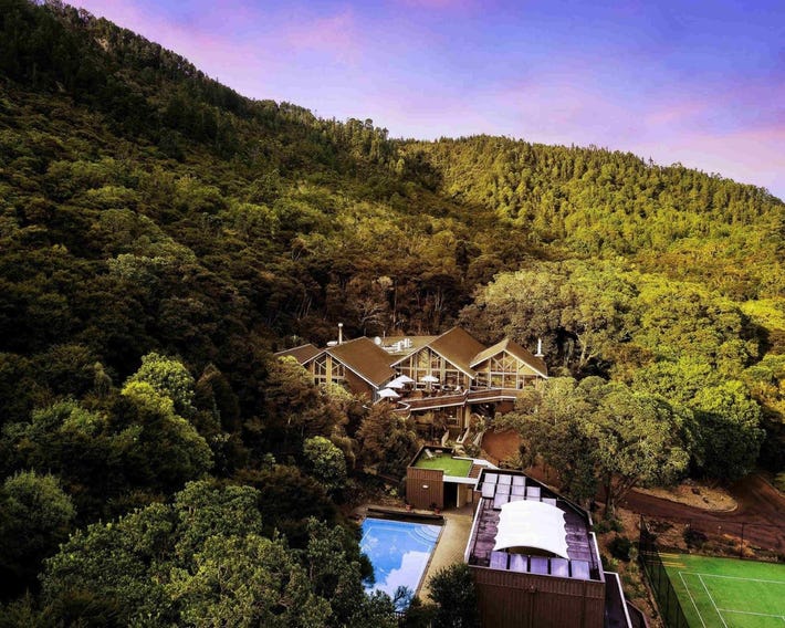 Grand Mercure Puka Park Resort