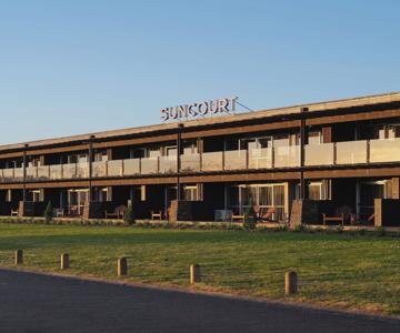 Suncourt Hotel & Conference Centre