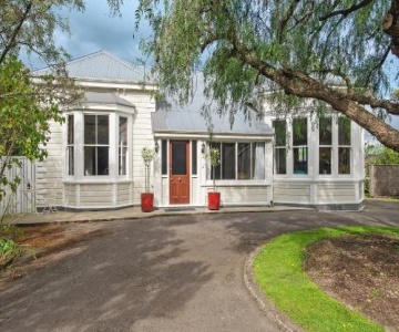 Pepper Tree Villa