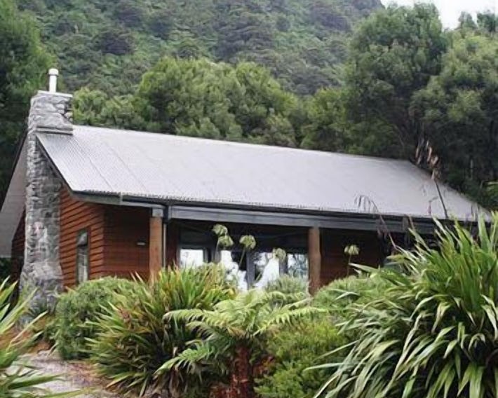 Paparoa Beach Hideaway