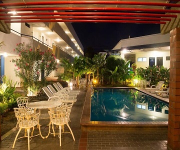 Hotel Versalles