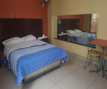 Hostal Sauna Emporio Pizarro
