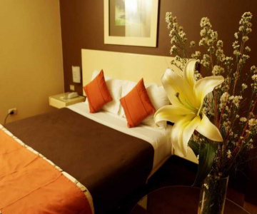 Villa Roma Hotel & Suites