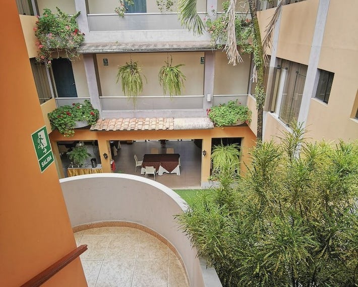 Gran Bombonaje Rioja Hotel