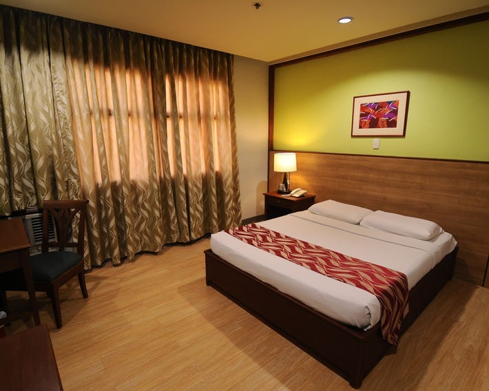 Regency Inn