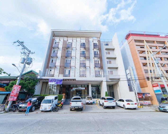 RedDoorz Plus at Roxas Street Davao