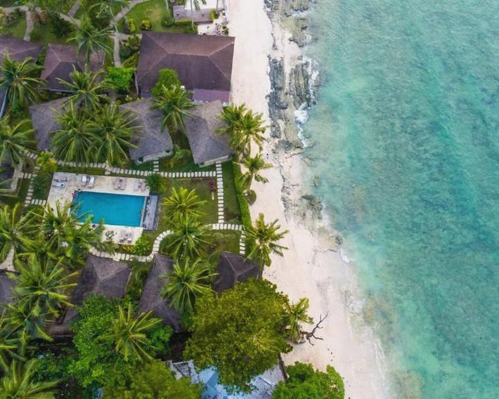 Cadlao Resort and Restaurant