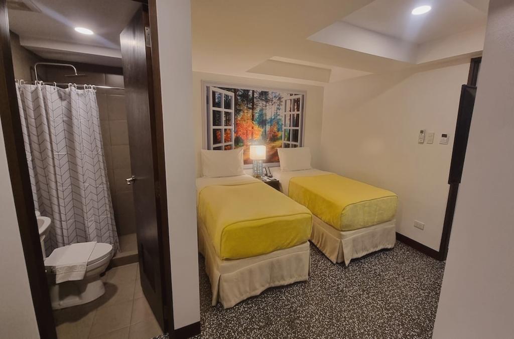 One Cristina Suites