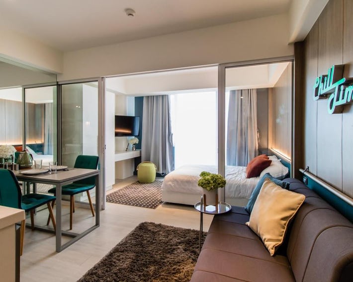 Azure Urban Beach Resort Manila by Radlett