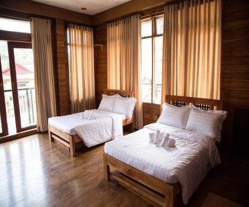 Martha's Rooms Bed And Breakfast