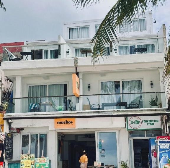Zuzuni Boutique Hotel