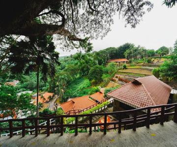 Sol Y Viento Mountain Hot Springs Resort