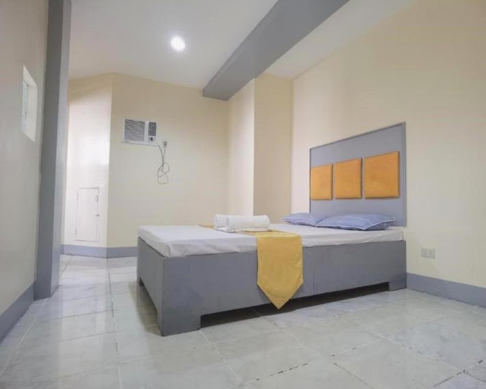 Rivoli Hotel