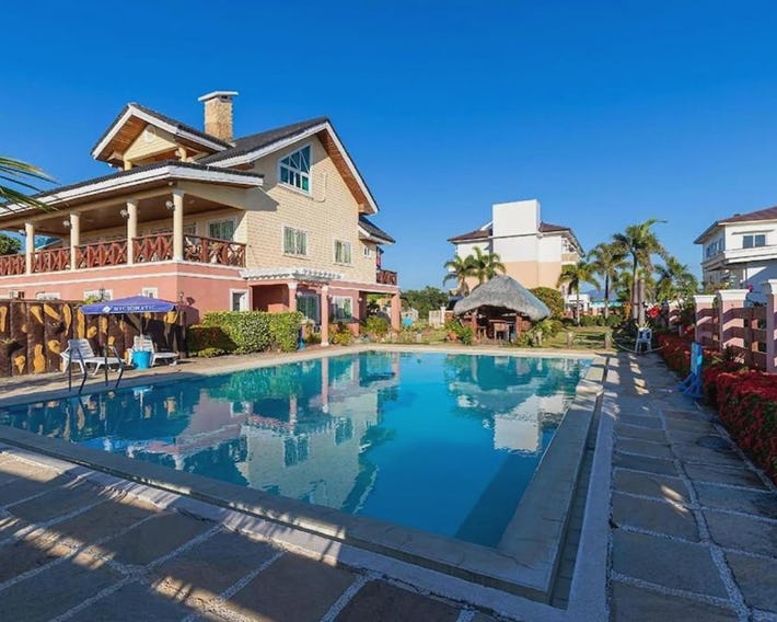 OveMar Resort Hotel near Vigan
