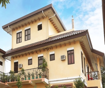 Collado Hotel