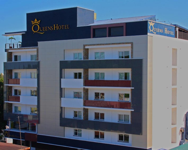 Queens Hotel Angeles City