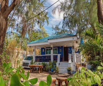 aZul Zambales Beachfront House