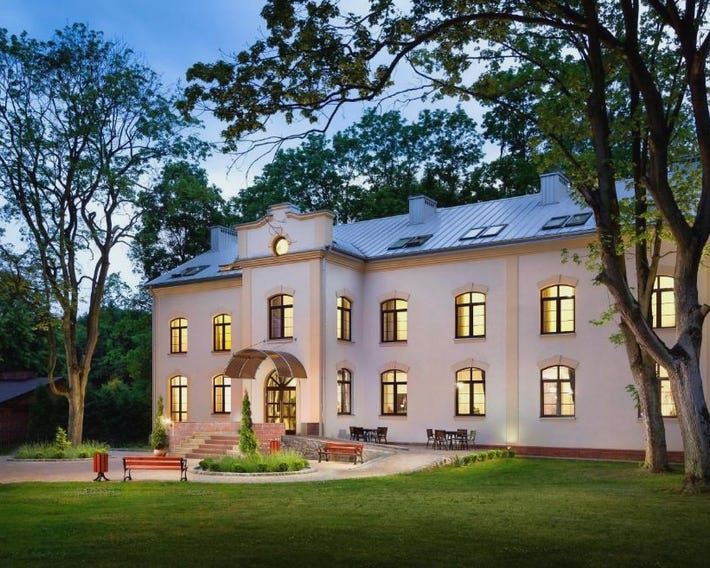 Modlin Palace