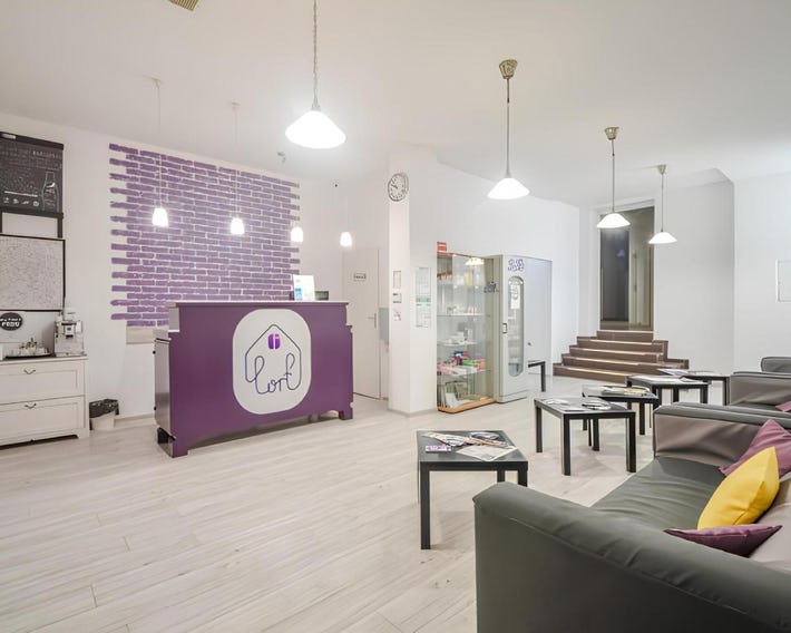 Lorf Hostel&Coffee