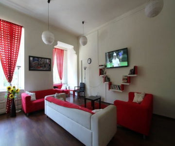 Hostel Yellow