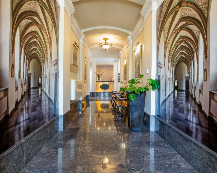 Globus Aparthotel
