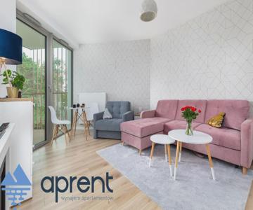 Pinea by aprent