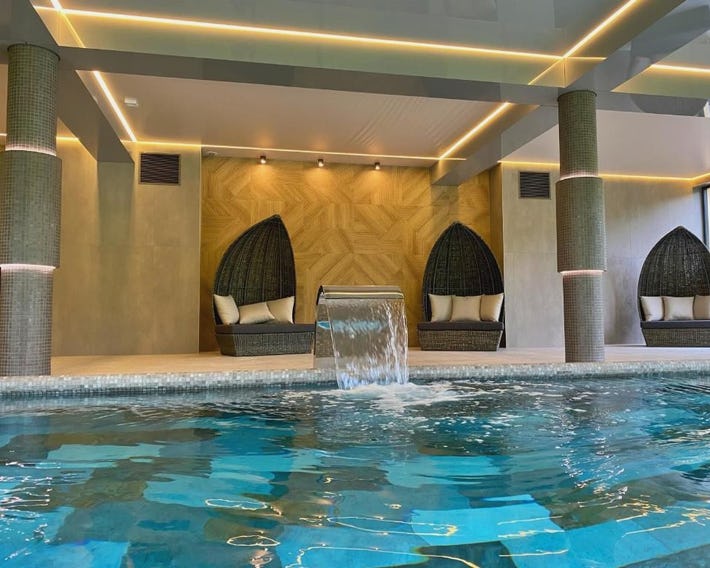 Oasis Resort & Spa
