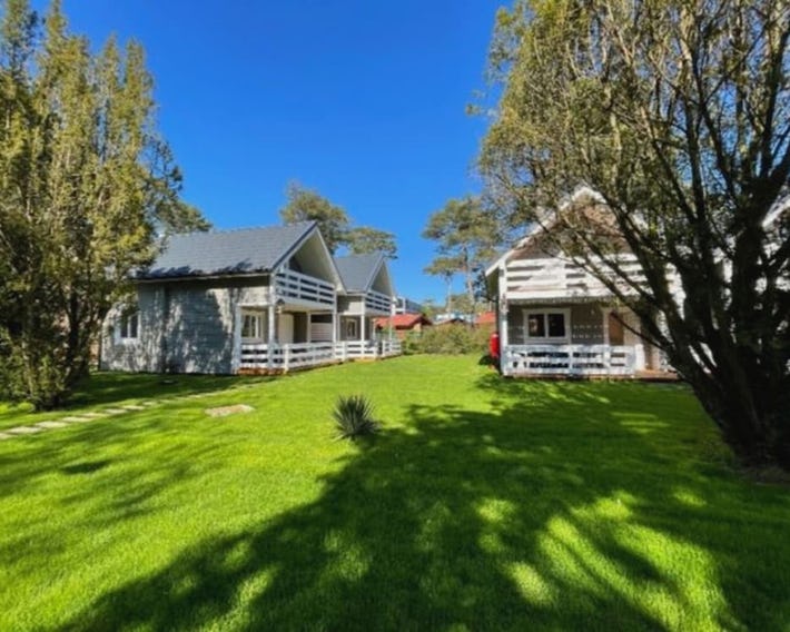 House For 6 With Swimming Pool
