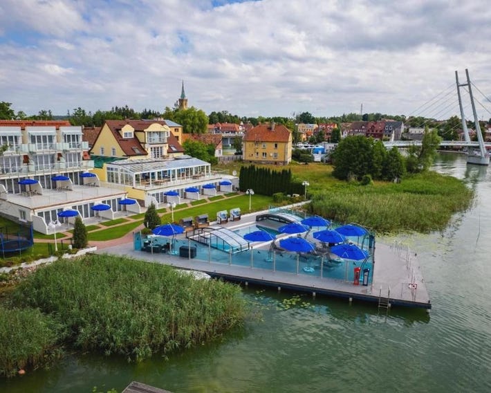 Villa LeLux