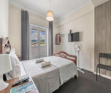 Liberdade Home Royall Direito