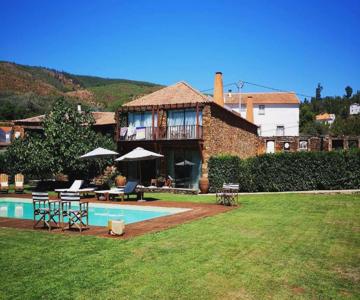 Casa De Baixo - Nature Hotel