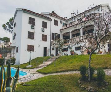 Jantesta Guest House