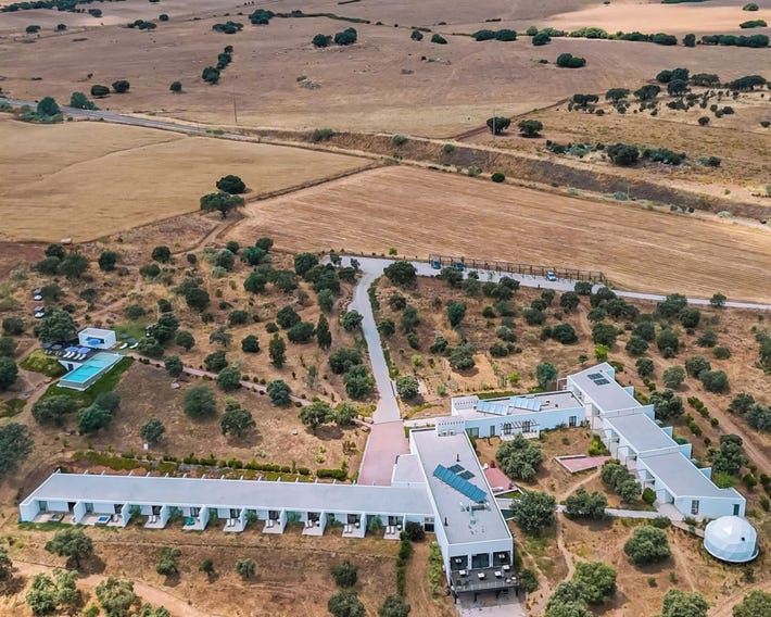 Montimerso Skyscape Country House