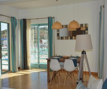 Beautiful Apartment In Albufeira Marina