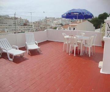 Travessa Albufeira Apartments by Umbral